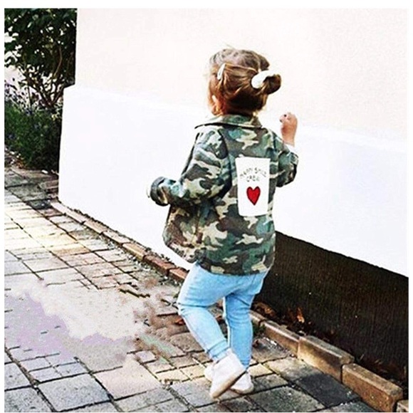 Camo print ‘happy smile crew’ button down coat - Picture 3 of 4